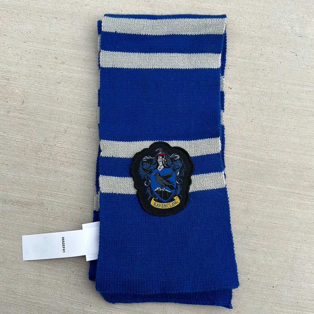 Ravenclaw scarf